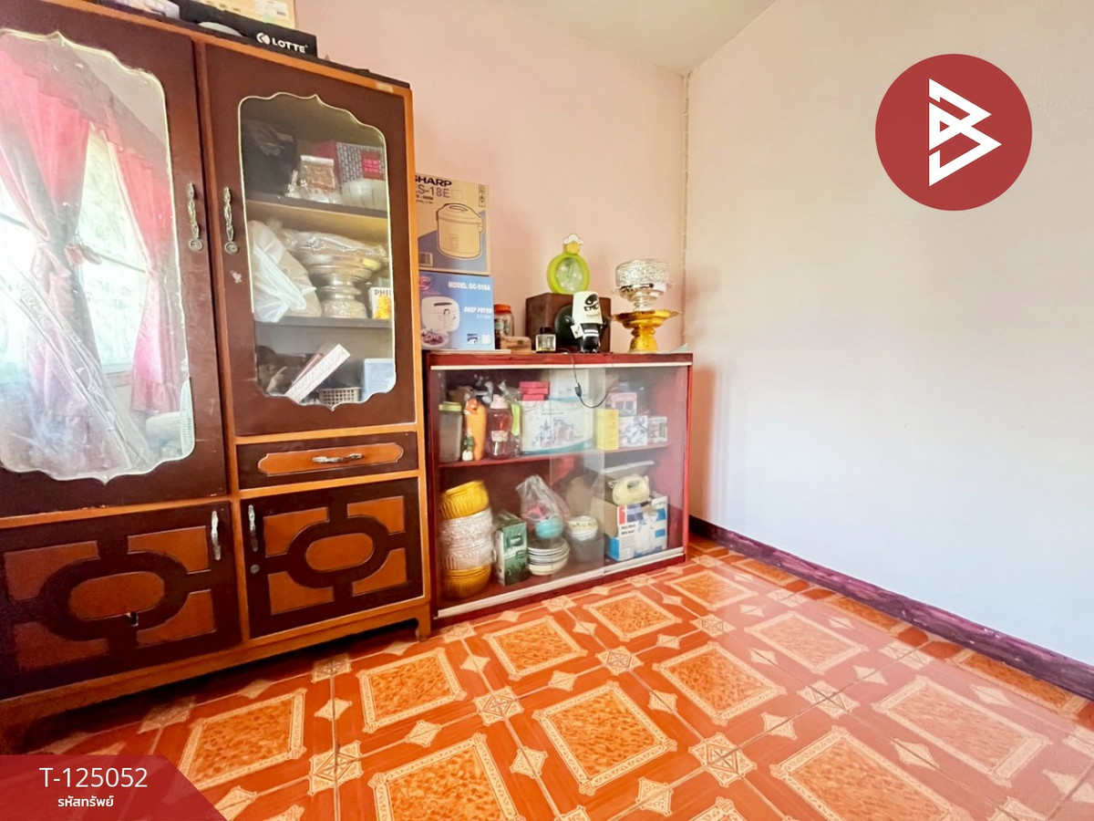 Semi-detached house for sale, Pruksa Village 15, Bang Phli-Tamru, Samut Prakan, commercial location. Loading...