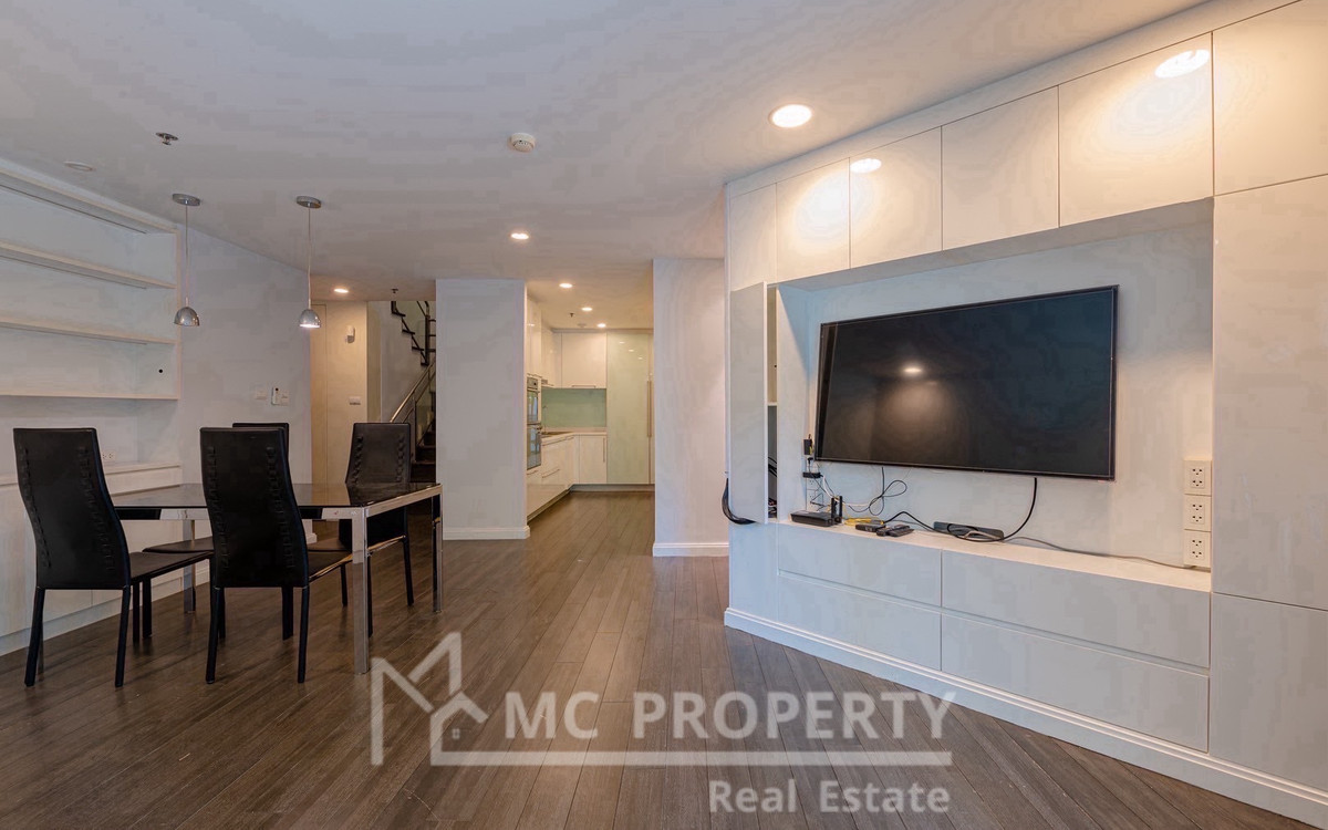 For RentCondoRama9, Petchburi, RCA : Belle grand rama9 204sqm 3 bedroom Duplex for rent only 100,000 please contact 0816878954
