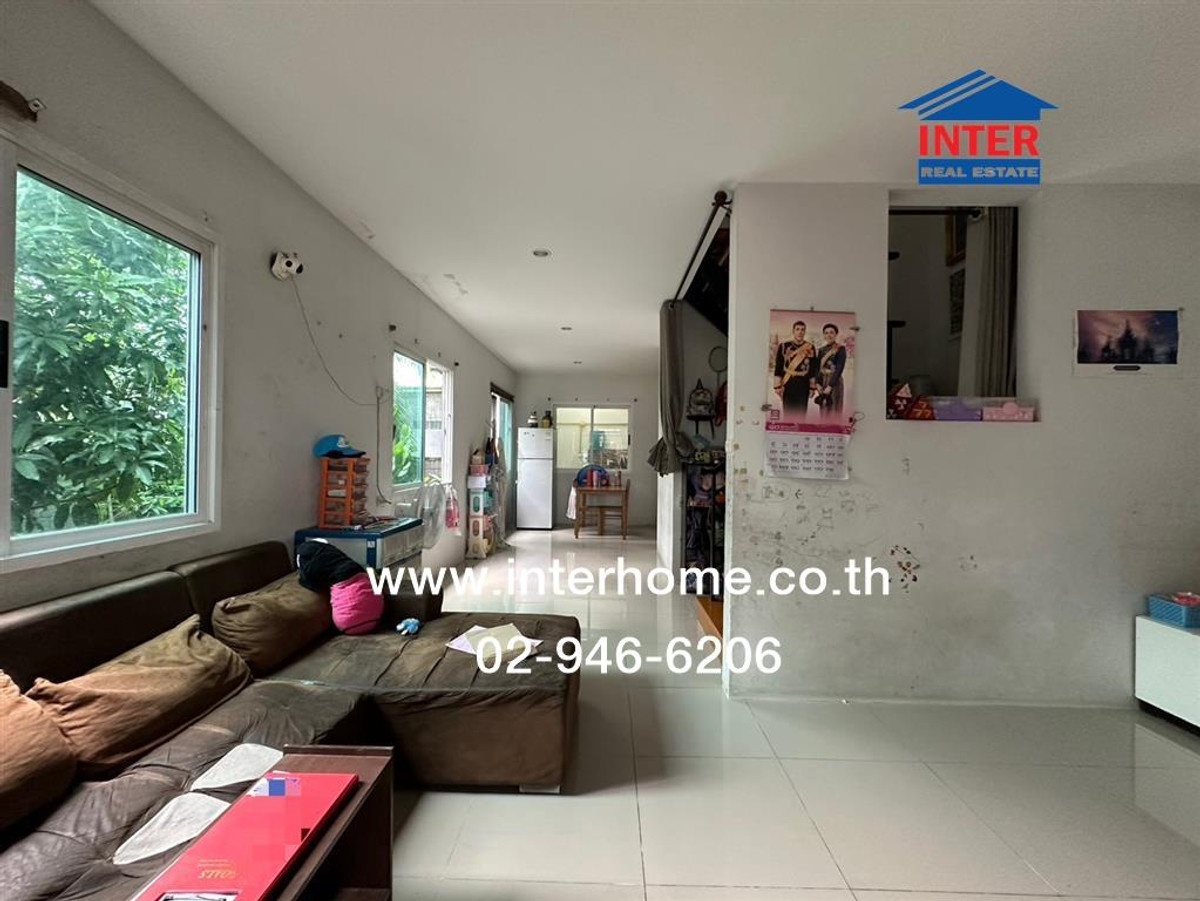 Townhouse, 2 floors, 46.6 sq m, Chat Luang Village 15, Pathum Thani, Soi Wat Bang Toei Nai. Pathum Thani-Sam Khok Road, Sam Khok, Pathum Thani Loading...