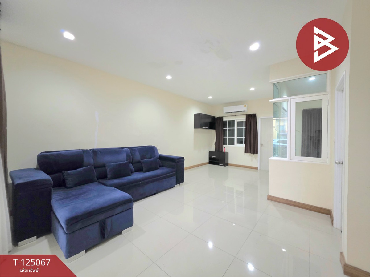 Townhouse for sale/rent Golden Town Village Sriracha-Assumption (Golden Town Sriracha-Assumption) Chonburi Loading...