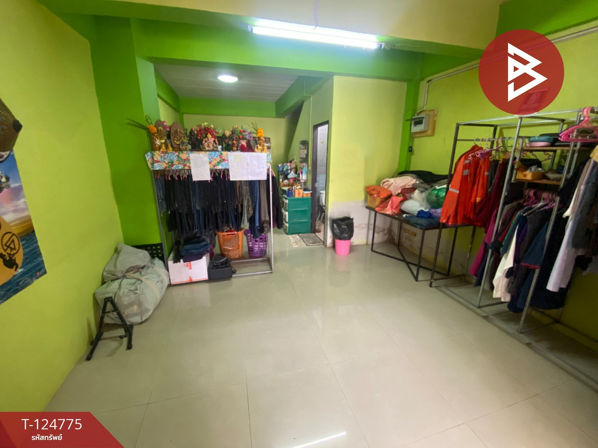 2-story townhouse for sale, Golden Place Village, Sahapat Group (Golden Place), Chonburi. Loading...