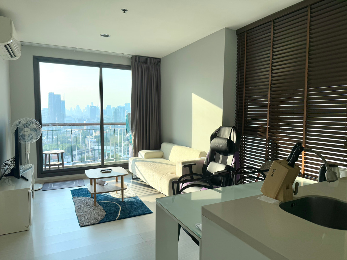 For RentCondoSukhumvit, Asoke, Thonglor : ✨For rent Rhythm Sukhumvit 42 near BTS Ekkamai, good price 27000 ✨