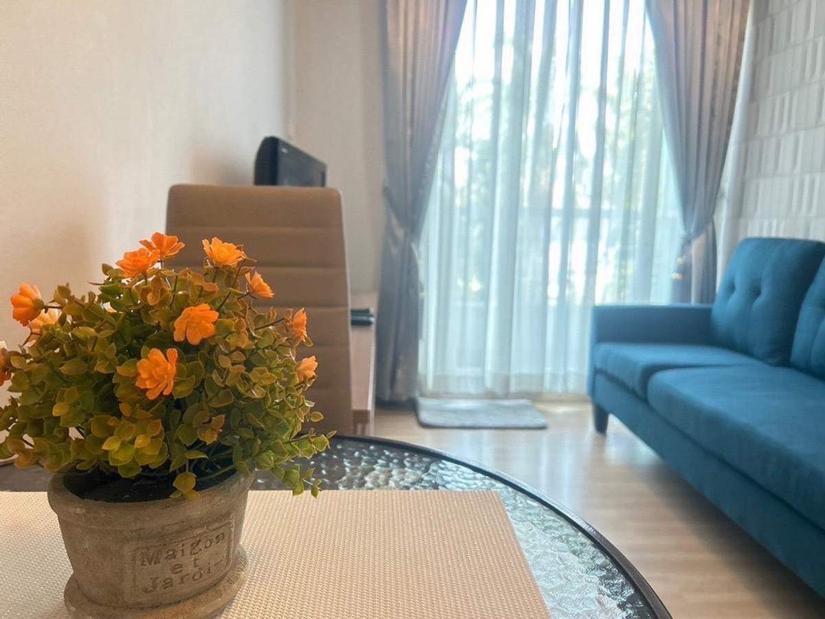 สอบถามโทร : 089-899-4482 Nice Suites Sanambinnam I ไนซ์ สวีทส์ สนามบินน้ำ 1 ห้องขนาด 33.51 ตารางเมตร 1 ห้องนอน ตกแต่งครบตามรูป Loading...