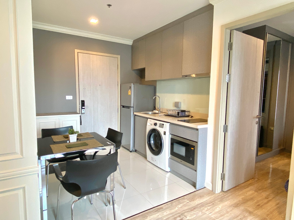 คอนโดสุขุมวิท อโศก ทองหล่อ : ให้เช่า/ขาย Rhythm Sukhumvit 36–38 (ริธึ่ม สุขุมวิท 36–38) ชั้น 9 | ขนาด 34 ตร.ม. | 1 ห้องนอน 1 ห้องน้ำ เช่า 35,000 บาท/เดือน | ขาย 7,800,000 บาท