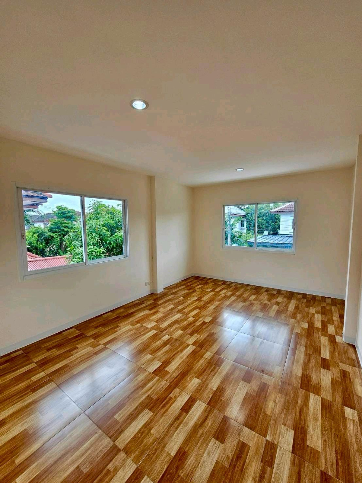 For SaleHouseNawamin, Ramindra : 2-story detached house, KC Garden Home Village 11, Nimitmai 40, Big C, Makro, Lotus, renovated and ready to move in. Free furniture Convenient travel Pink Line