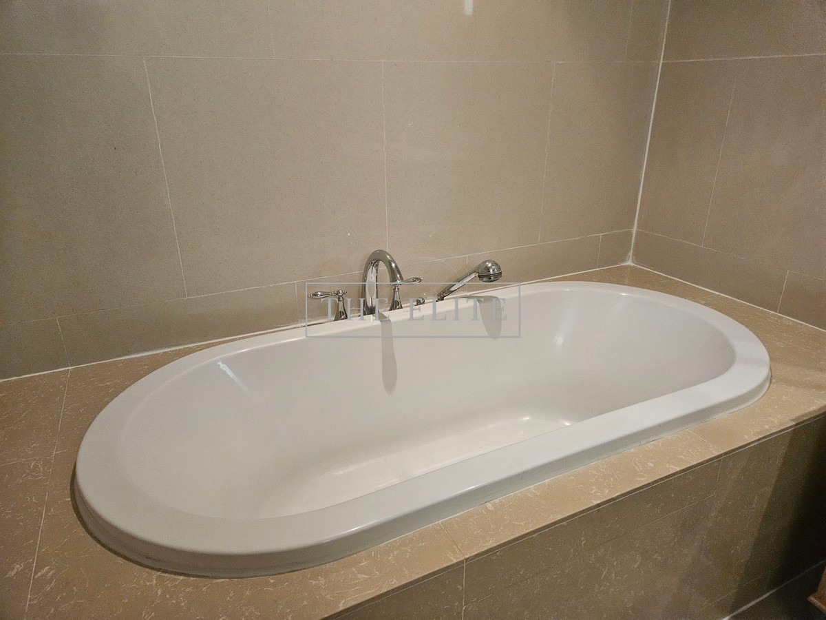 For SaleCondoSathorn, Narathiwat : ✨ Urgent sale with no rush. But if you see the price Wont want to wait for tomorrow 💯