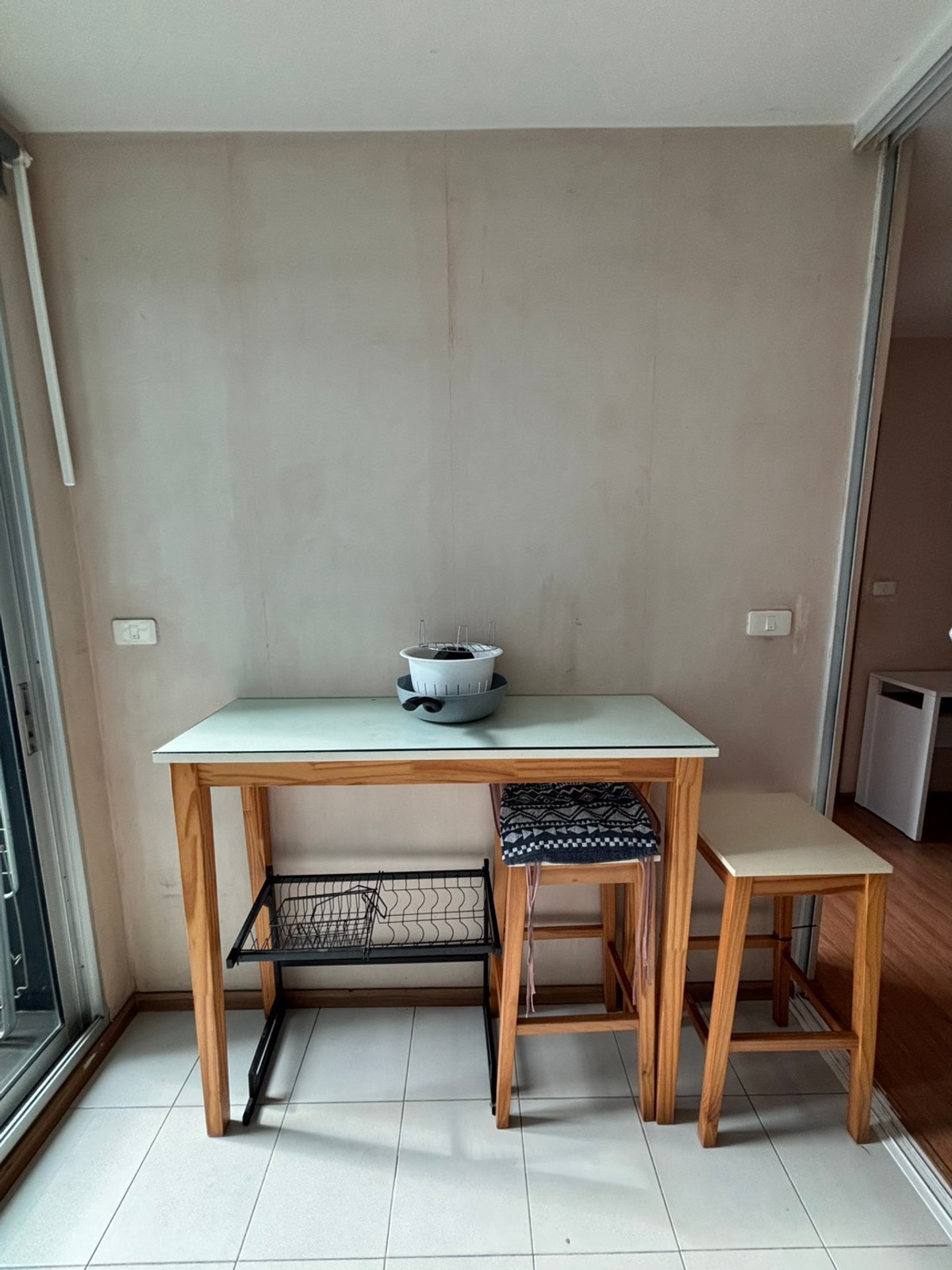 The Base Sukhumvit 77 for rent, nice 1 bed, high floor, nice view, fully furnished, near BTS Onnut  850m. Loading...