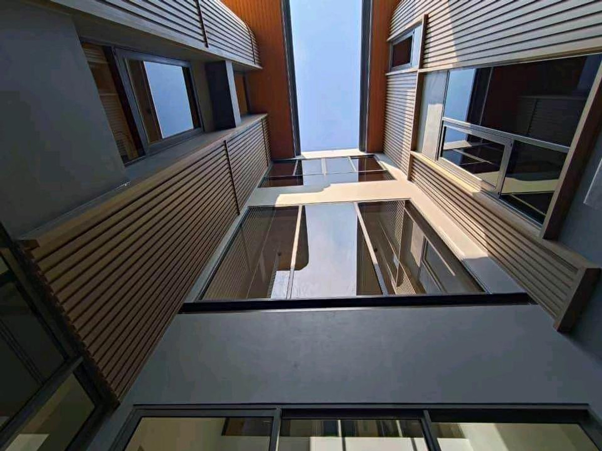 ให้เช่าบ้านพระราม 9 เพชรบุรีตัดใหม่ RCA : 📌For RENT เช่า | BuGaan Rama 9 - Meng jai - 4BR (552 sqm) 500,000 🔥Super Hotdeal🔥 370,000 THB