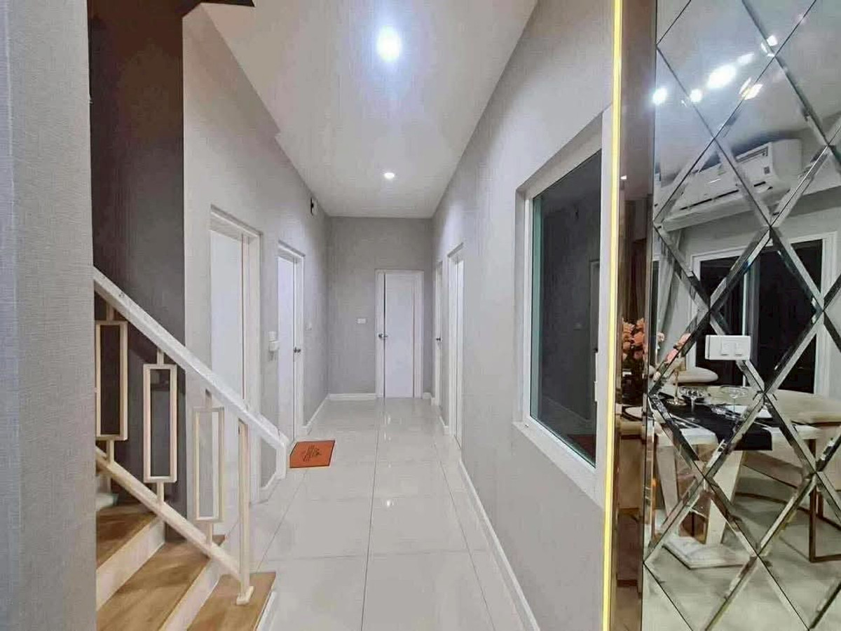 BH142 House for rent Grandio Ramintra – Wongwaen Loading...