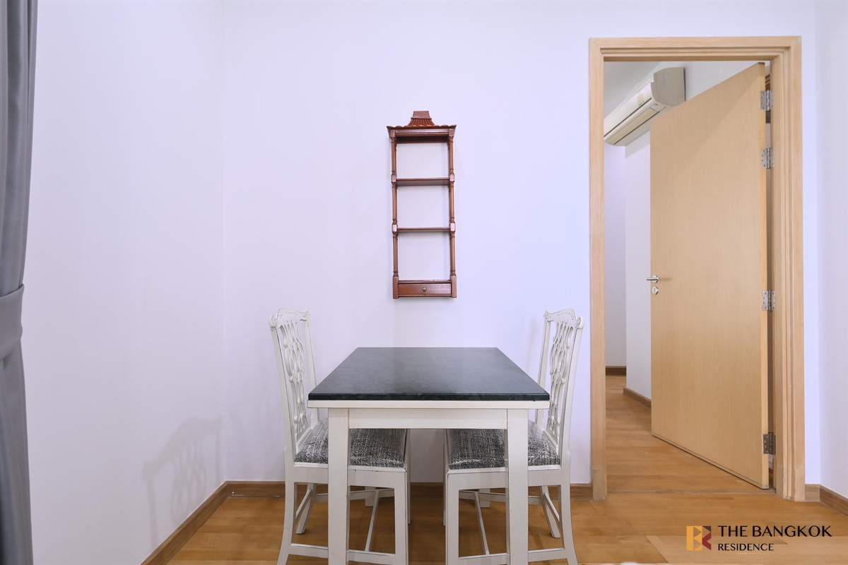 Available For Rent 39 By Sansiri 1B1B 55sqm.  BTS Phrom Phong Call Khun Ko 0658245243 Loading...