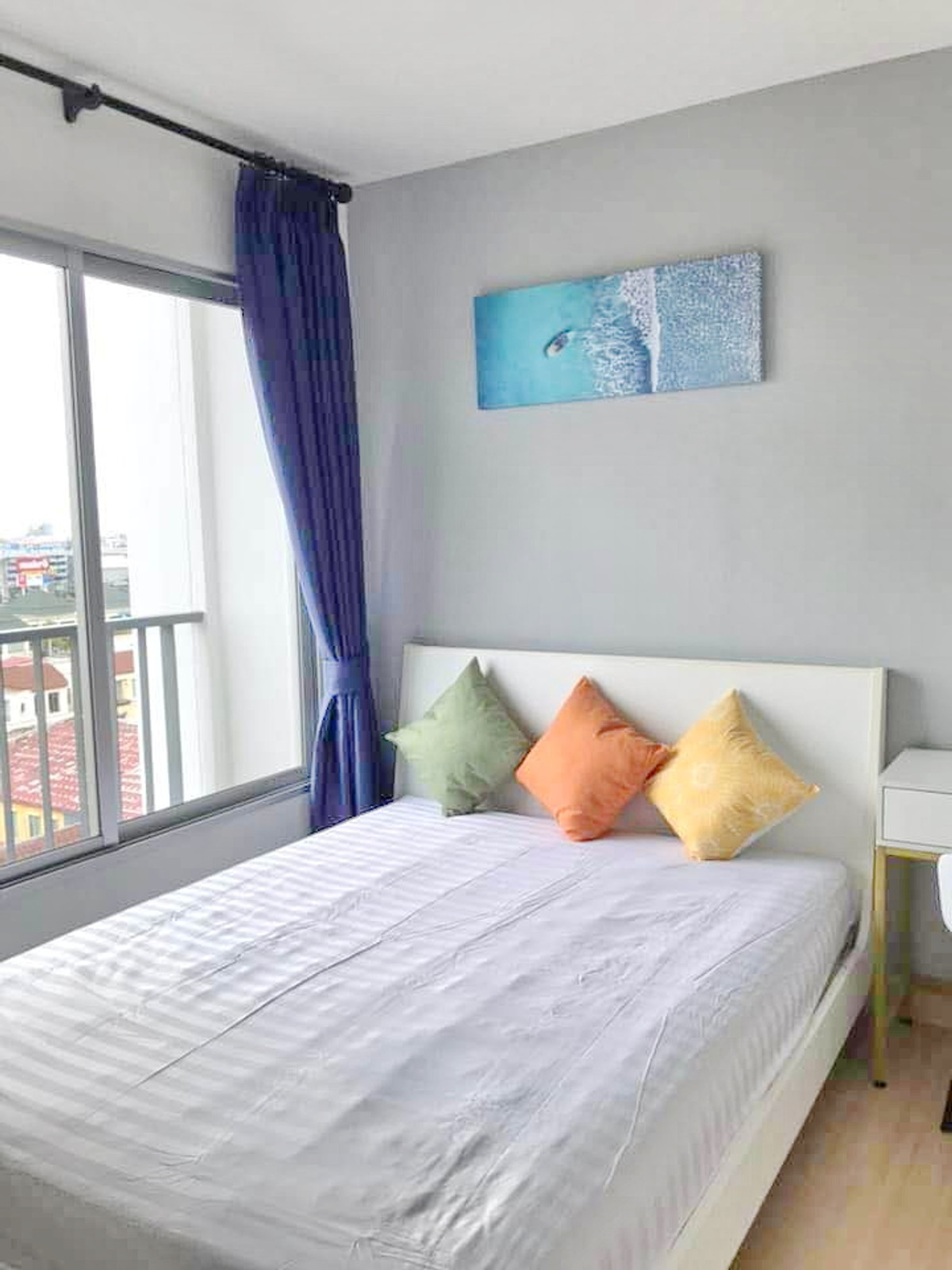 ให้เช่าคอนโดพัฒนาการ ศรีนครินทร์ : ให้เช่า 1 ห้องนอน ชั้น 9 เดอะพารค์แลนด์ ศรีนครินทร์  ใกล้ MRT ศรีลาซาล 