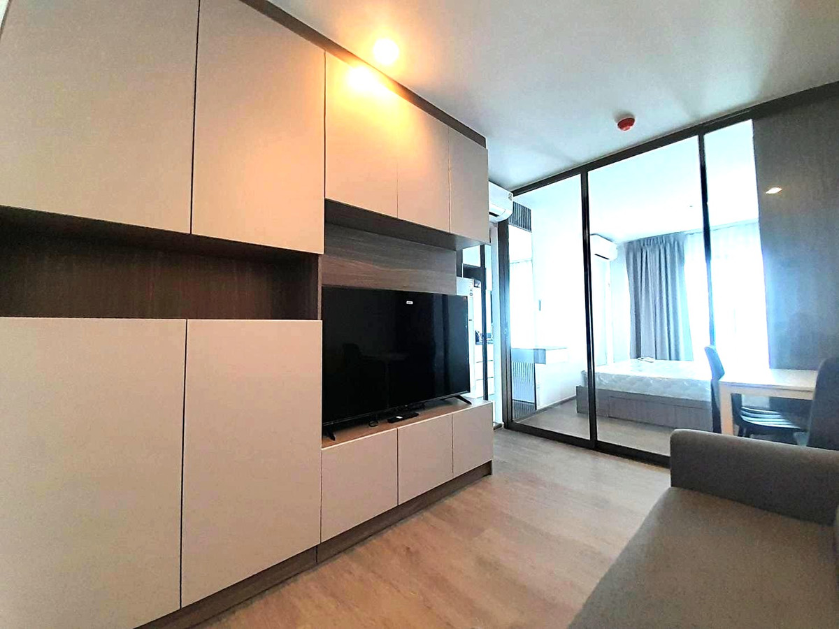 For RentCondoThaphra, Talat Phlu, Wutthakat : For Rent: Regent Home Wuttakat Condominium-Building 🅰️,33rd Floor.