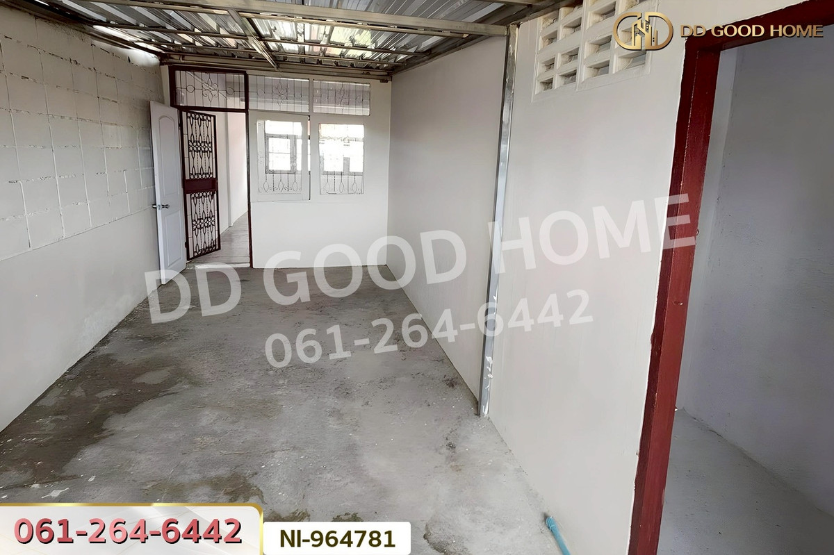 For SaleShop HouseBang kae, Phetkasem : NI-964781 Commercial building on Bang Waek Road, Phasi Charoen, near Wat Chai Chim Phli