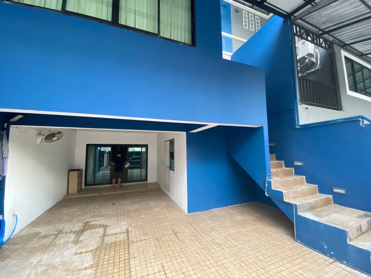 For RentHouseChokchai 4, Ladprao 71, Ladprao 48, : For rent house home office Lat Phrao 41 Lat Phrao Wang Hin Chok Chai 4 Ratchada Central Eastville