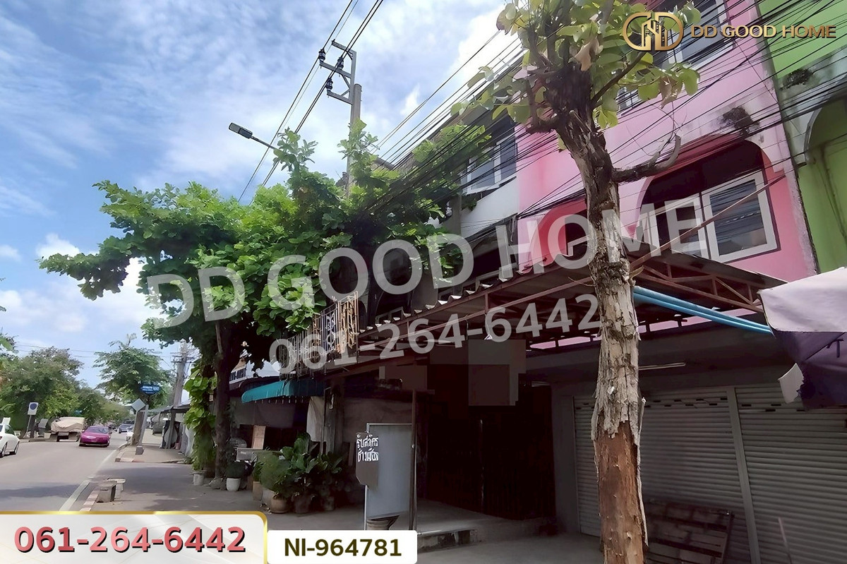 For SaleShop HouseBang kae, Phetkasem : NI-964781 Commercial building on Bang Waek Road, Phasi Charoen, near Wat Chai Chim Phli