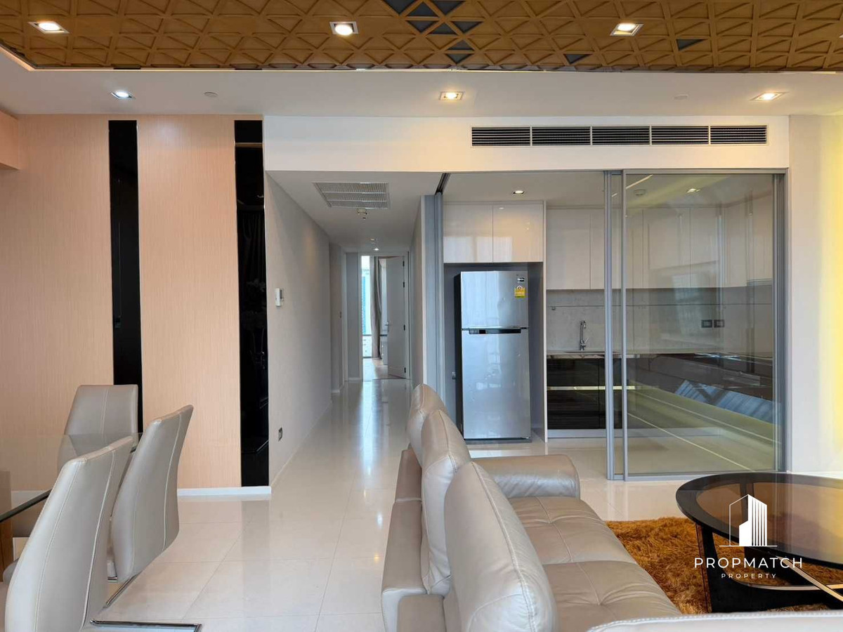 ✨Flash Deal ✨The Bangkok Sathorn( 2Bed 2Bath 120SQM.) แต่งครบพร้อมอยู่ !! เพียง 80,000บาทต่อเดือน Tel.0981315848 @propmatch Loading...