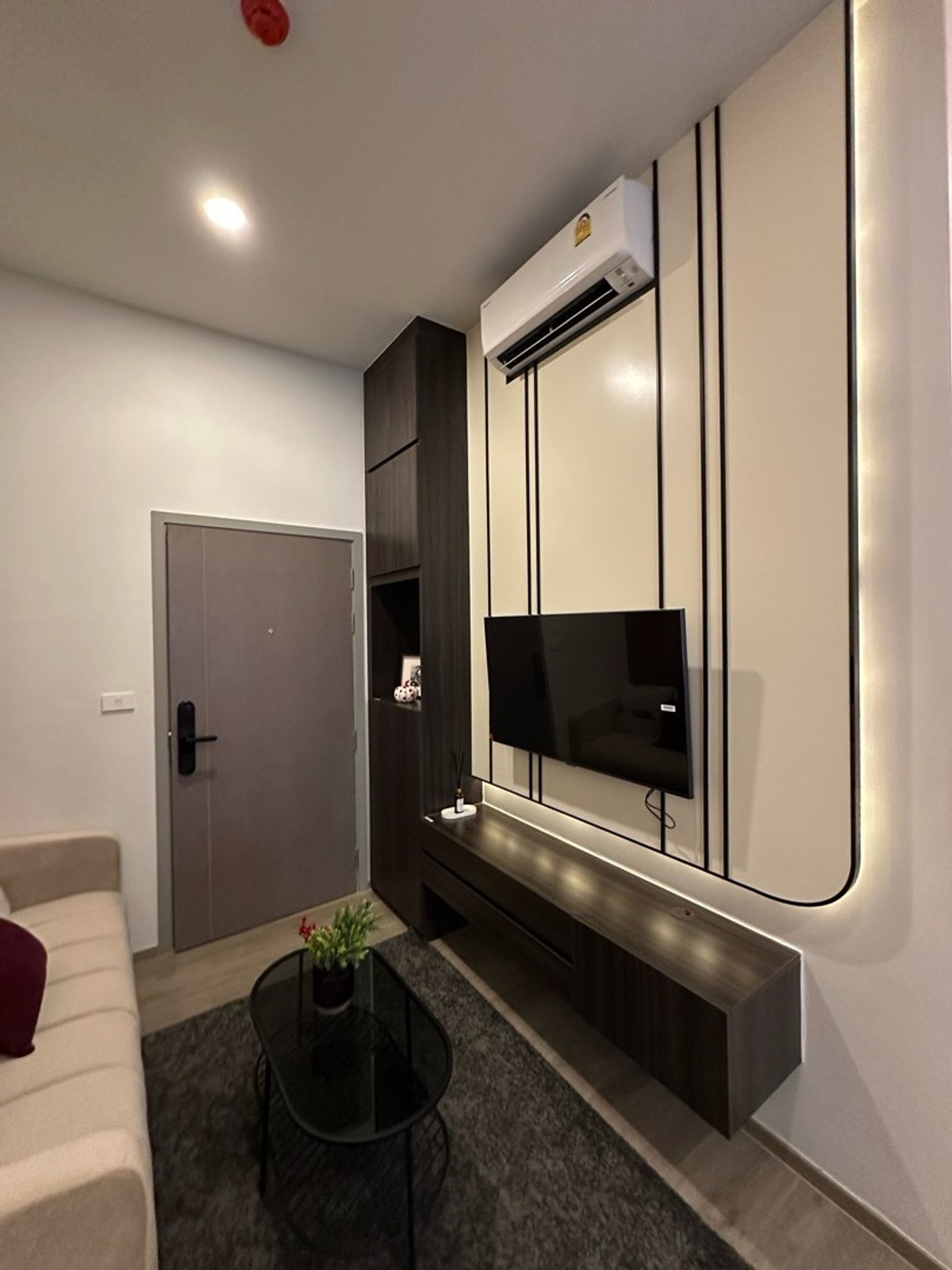 Urgent sale‼️ Origin Plug&Play Ramintra, decorated room, ready to move in, special price💫 Loading...