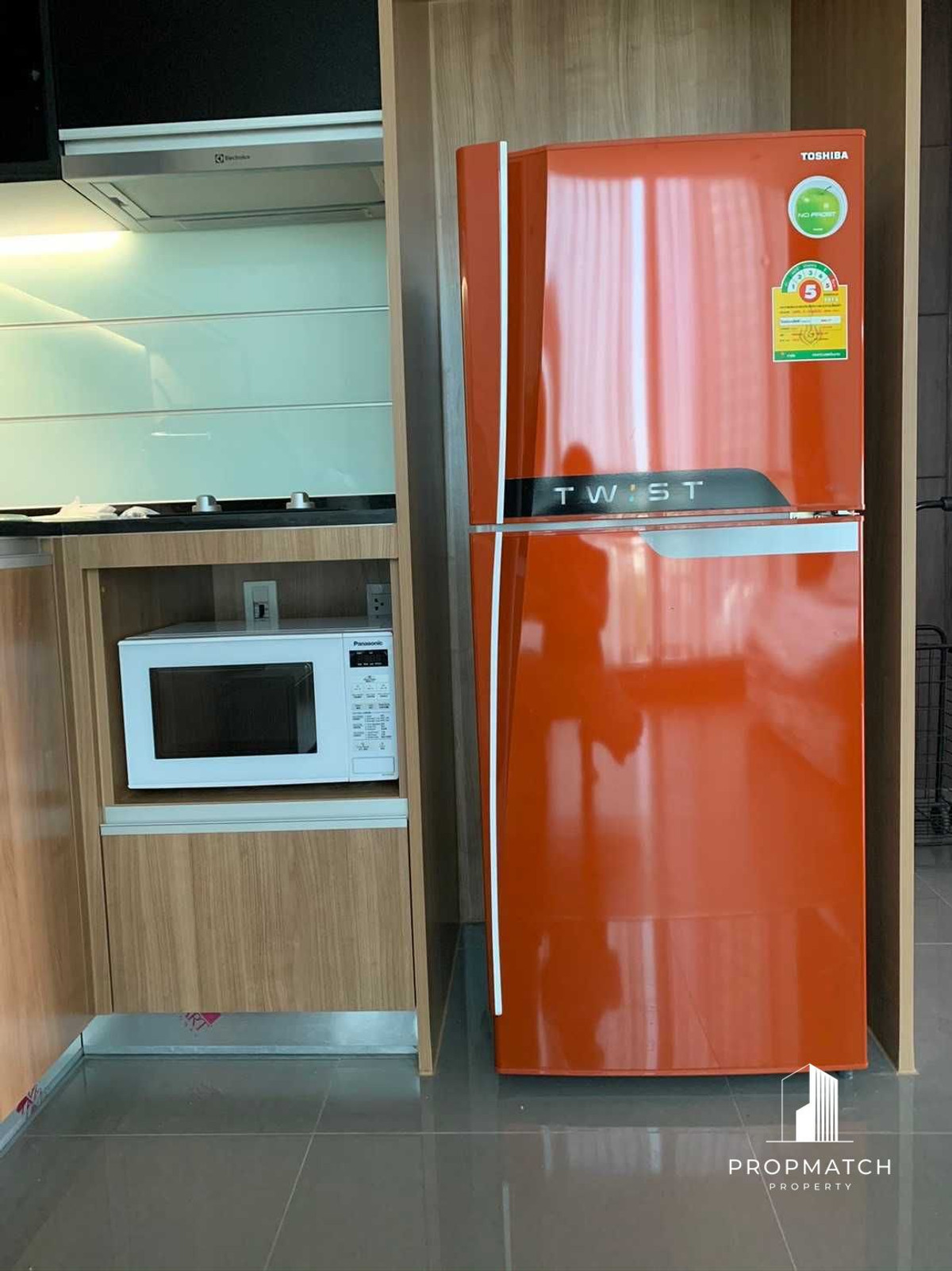 ✨Flash Deal ✨( 2Bed 1Bath 46.58SQM.) แต่งครบพร้อมอยู่ !! เพียง 32,000บาทต่อเดือน Tel.0981315848 @propmatch Loading...