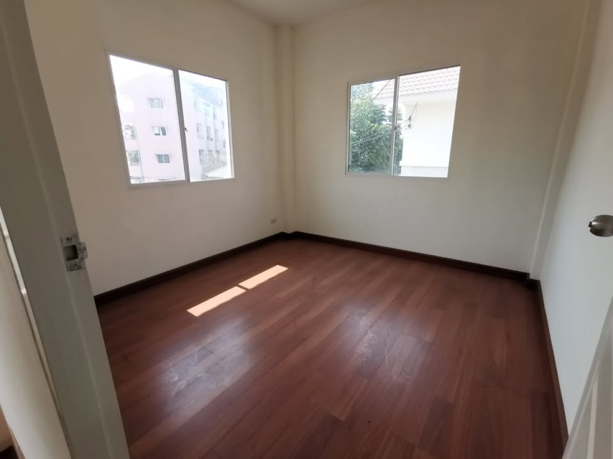 ขายบ้านมีนบุรี-ร่มเกล้า : ขายบ้าน  แลนซีโอ รามคำแหง – วงแหวนฯ คลองสองต้นนุ่น เขต ลาดกระบัง กรุงเทพ  CX-141015