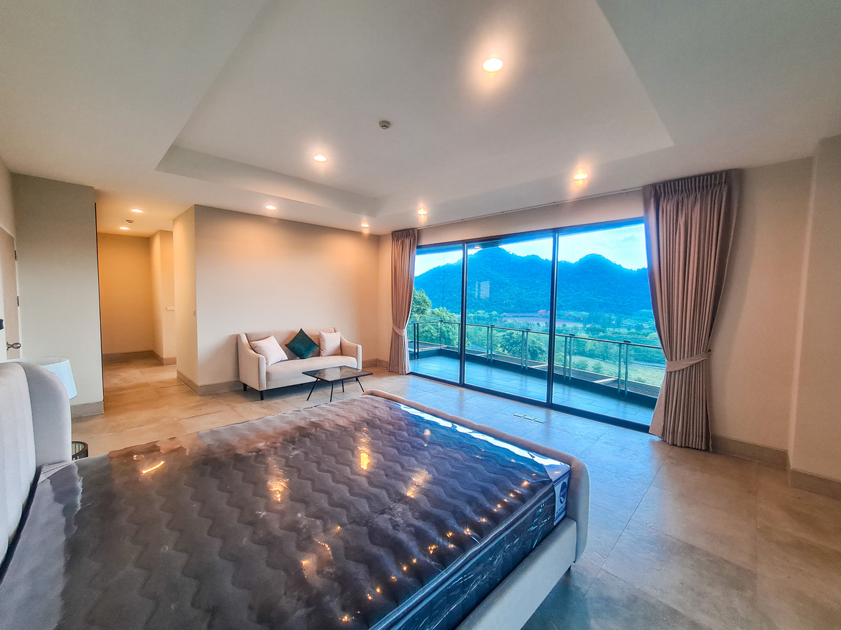 ขายคอนโดปากช่อง เขาใหญ่ : Owner post. penthouse วิวภูเขา 360 องศา