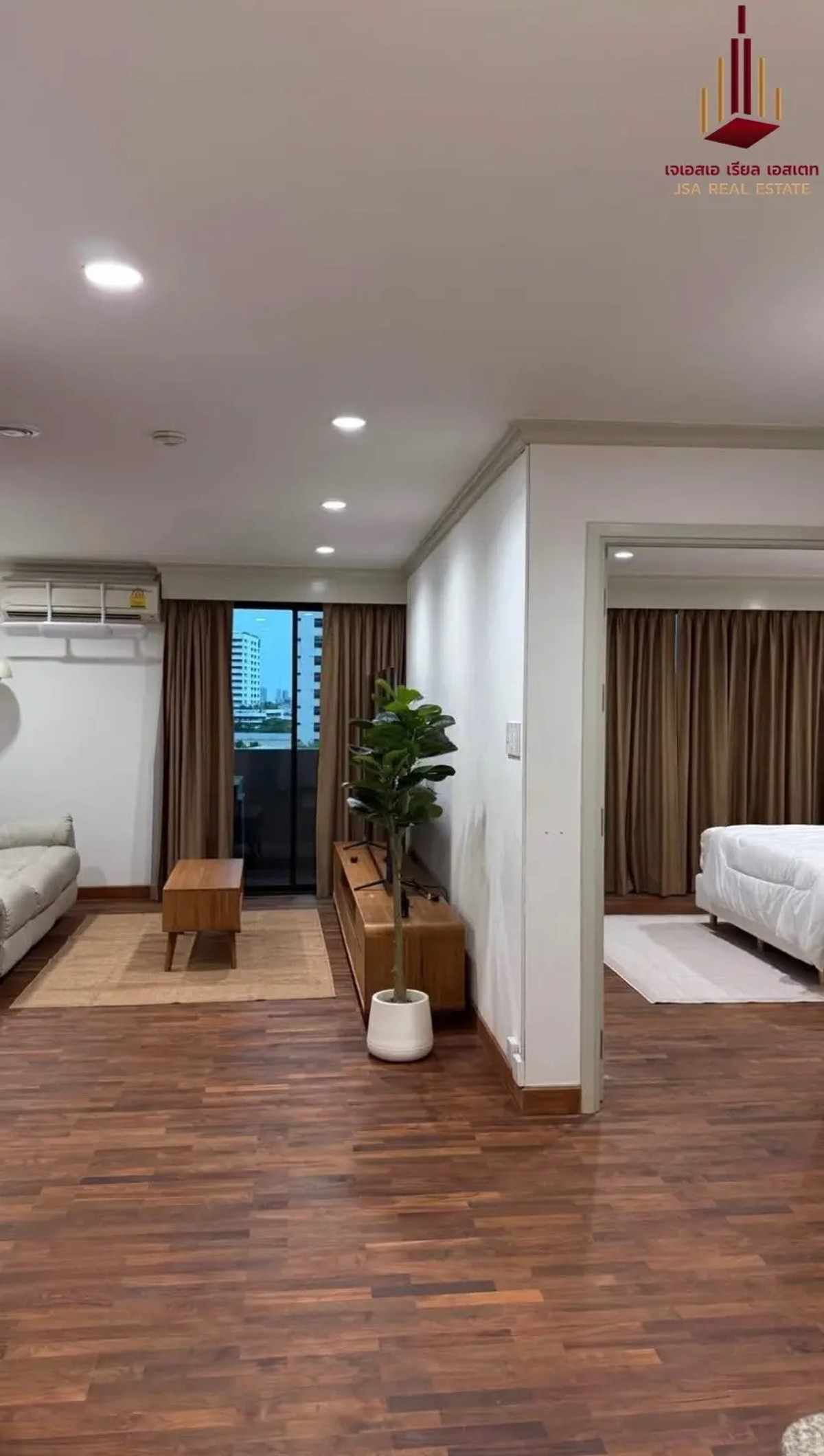 ขายคอนโดสาทร นราธิวาส : ✨ For Sale: Sampoom Garden Condo ✨ 💰 Only 7,000,000 THB