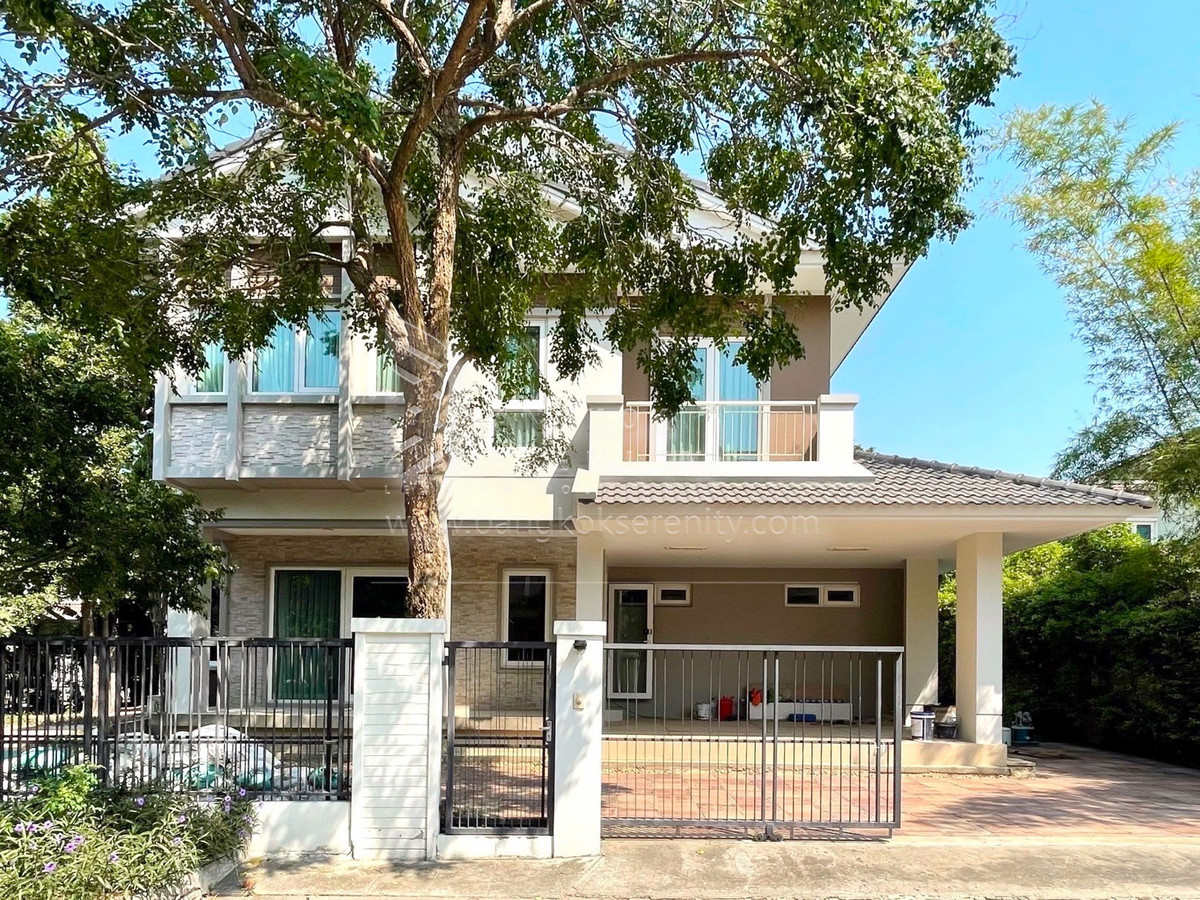 ให้เช่าบ้านบางนา แบริ่ง ลาซาล : Mantana Bangna Km.13 For rent