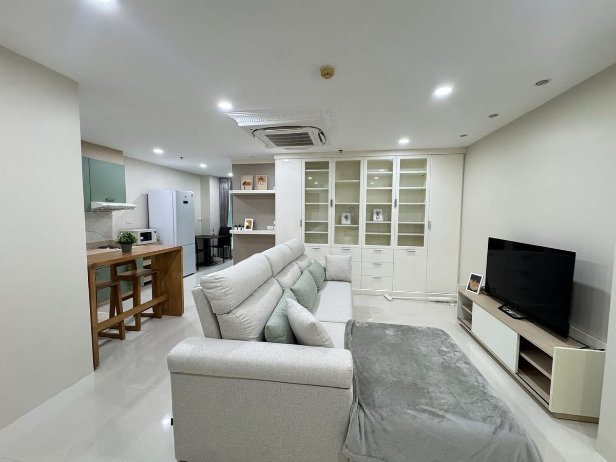(For Rent) Sukhumvit Living Town 2 Bedroom Loading...