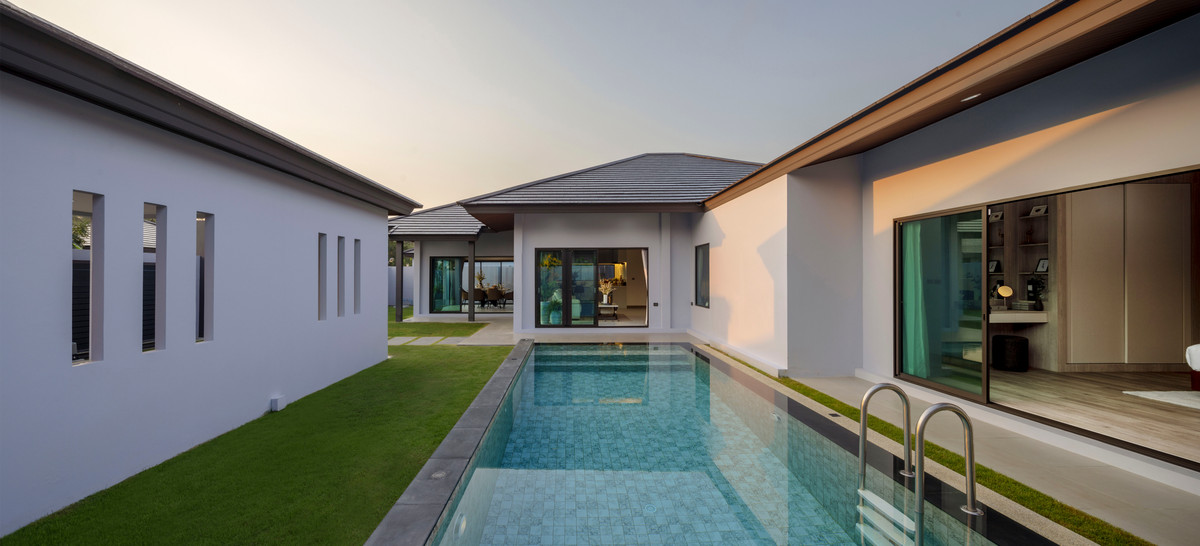 Baan Pattaya6, luxury Pattaya pool villa, Pattaya, Huai Yai, resort style, 3 bedrooms, 3 bathrooms, private pool. Near the motorway, fully decorated, price only 12.5 million. Loading...
