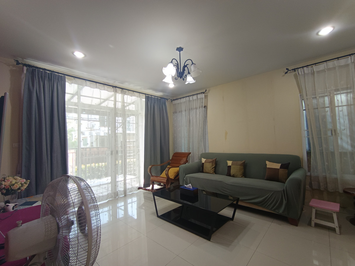 For rent, 2-story detached house, The Plant Rama 9-Wongwaen, fully furnished, ready to move in. Loading...