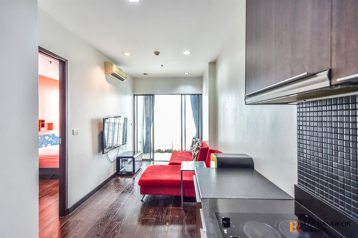 ðĨ Hot Deal ðĨ Ideo Q Phayathai 1B1B 42sqm. Just 5.99 MB only Call Khun Aumi 0658209572 Loading...