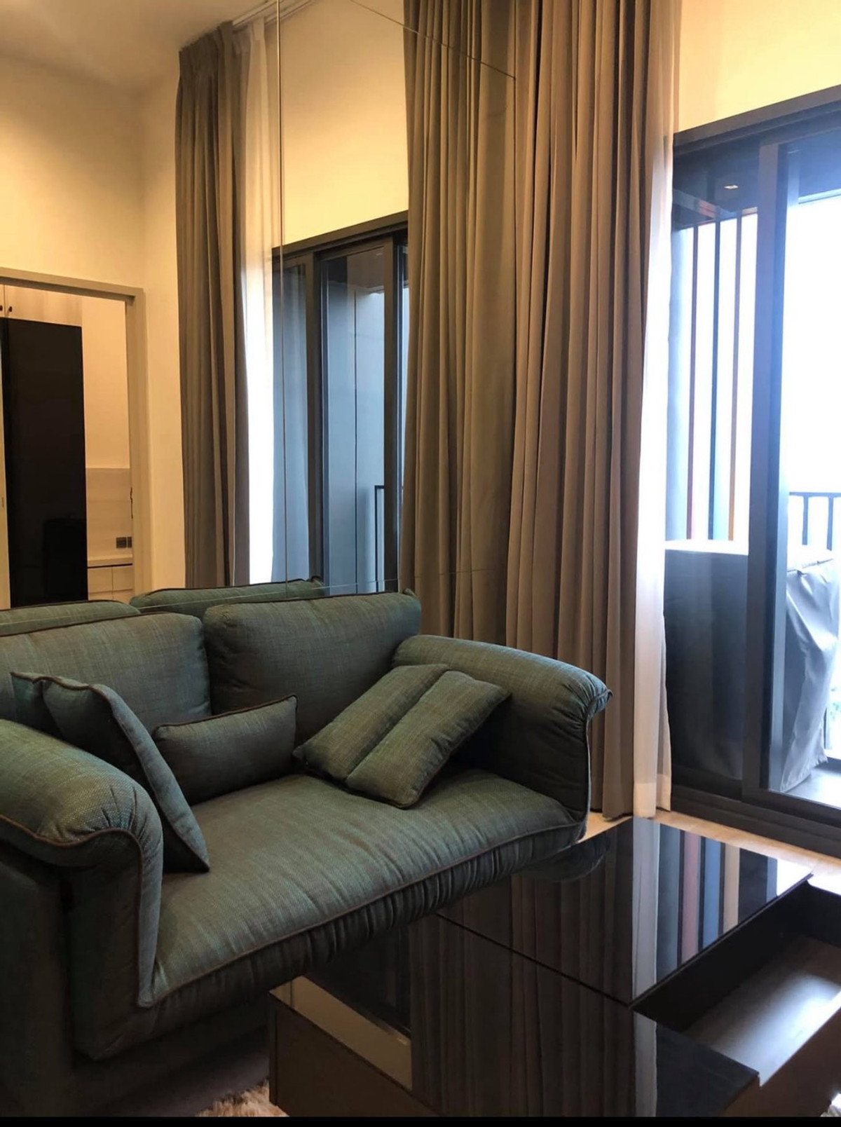 For RentCondoOnnut, Udomsuk : ✨ The Line Sukhumvit 101 - luxury condo in the heart of Sukhumvit, near BTS Punnawithi, only 200 m. Room for rent, fully furnished, ready to move in, beautiful river view as far as the eye can see 🌅 🏙 Peeraphong Fifa 087-808-3690