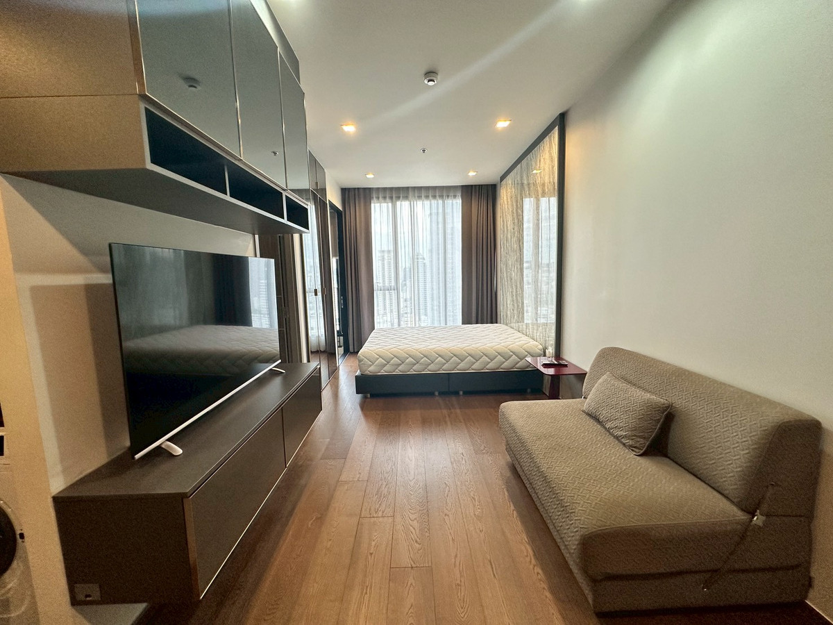ให้เช่าคอนโดอารีย์ อนุสาวรีย์ : 🔥Available for Rent 🔥  Ideo Q Victory Studio 29.69sqm. Just 25K/Month  only Call Khun Aumi 0658209572