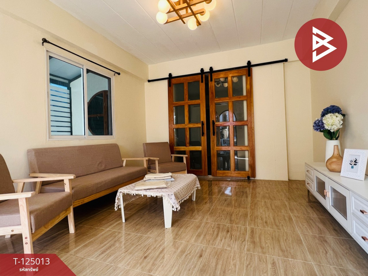 Single house for sale Eua-Athorn Village, Lat Yai, Samut Songkhram, newly renovated, ready to move in. Loading...