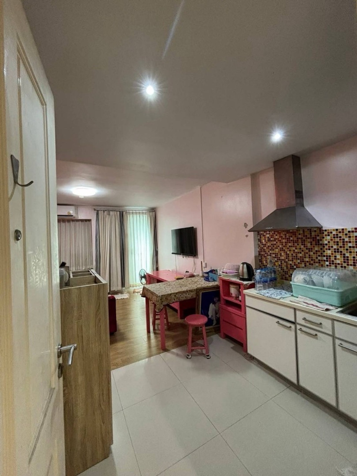 ขายคอนโดพระราม 9 เพชรบุรีตัดใหม่ RCA : เจ้าของขายคอนโด Veranda Residence : เวอรันดา เรสซิเดนท์ 