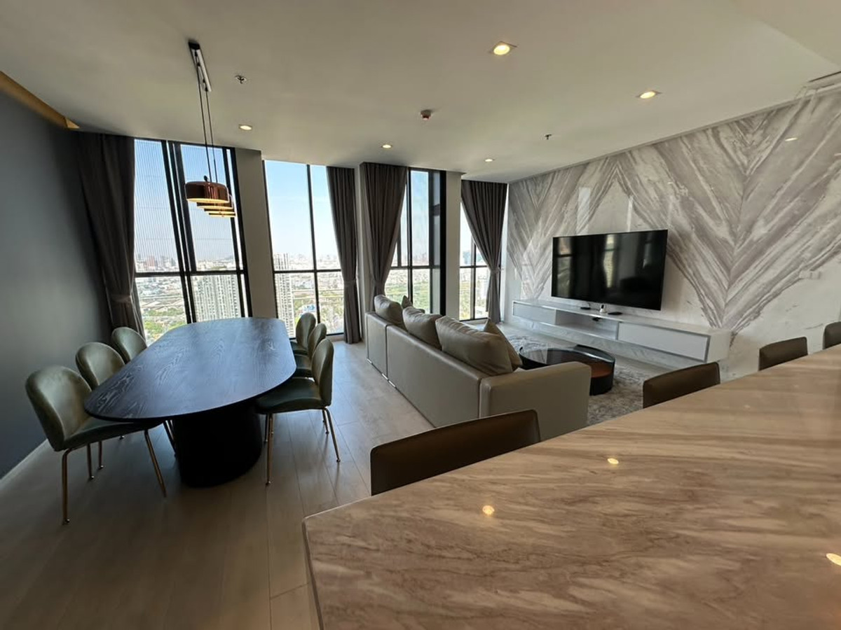CondoWitthayu, Chidlom, Langsuan, Ploenchit : Condo for sale/rent Noble Ploenchit (Noble Ploenchit), corner room, size 120 square meters, 2 bedrooms, 42nd floor, ready to move in, next to BTS Ploenchit, Lumpini Subdistrict, Pathumwan District, Bangkok