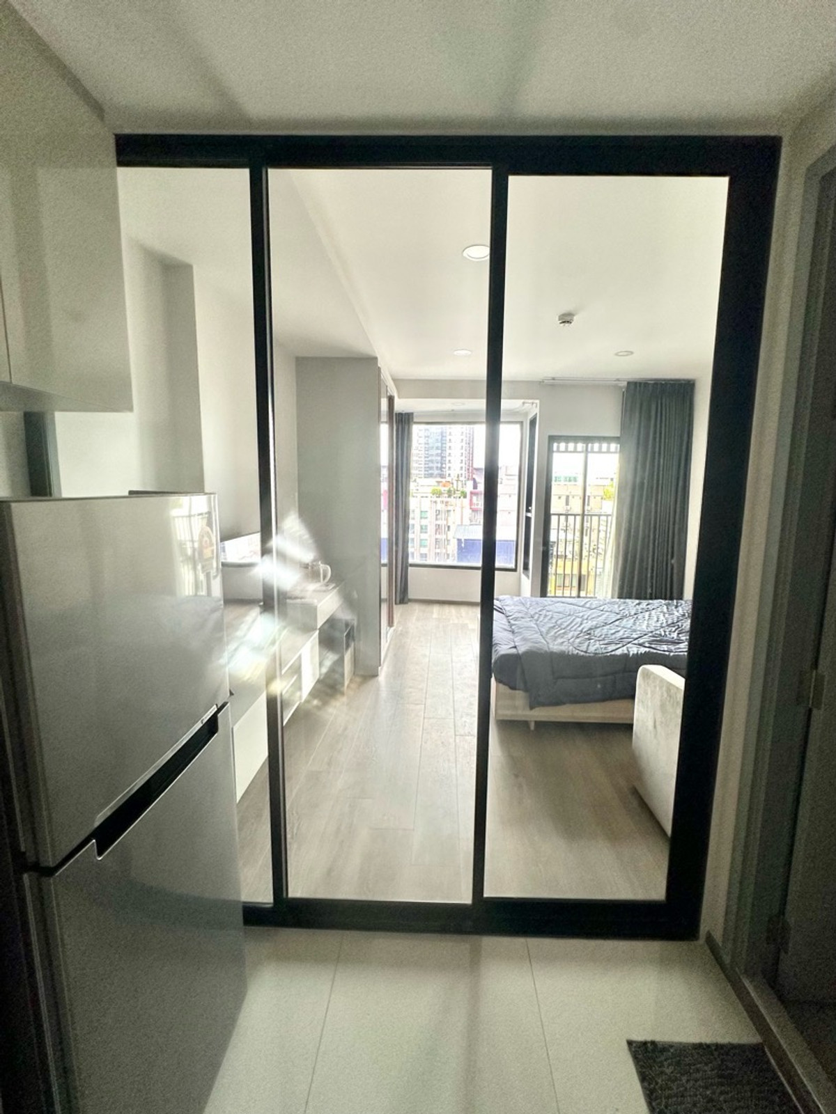 For SaleCondoRatchadapisek, Huaikwang, Suttisan : ⚡️Hot Deal ⚡️ ✨
SOHO Bangkok Ratchada 
Last room with this price 2.99 MB  

1bedroom |  1 bathroom
28sq.m. | Fully Furnished
Hurry call: 0864446994 

Room ready for sale, don't think too long at this price 🔥