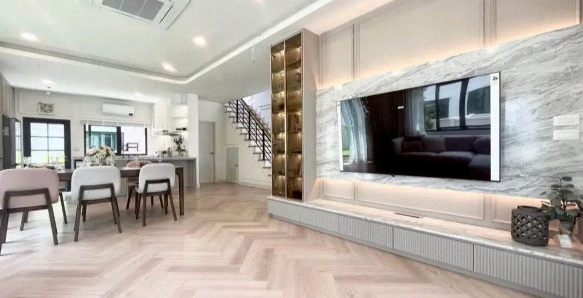 SH78 ให้เช่า บ้านเดี่ยว หมู่บ้าน เซนโทร บางนา Centro Bangna #Centro บางนา #บ้านเดี่ยวใกล้เมกาบางนา #บ้านเดี่ยวถนนกาญจนาภิเษก Loading...