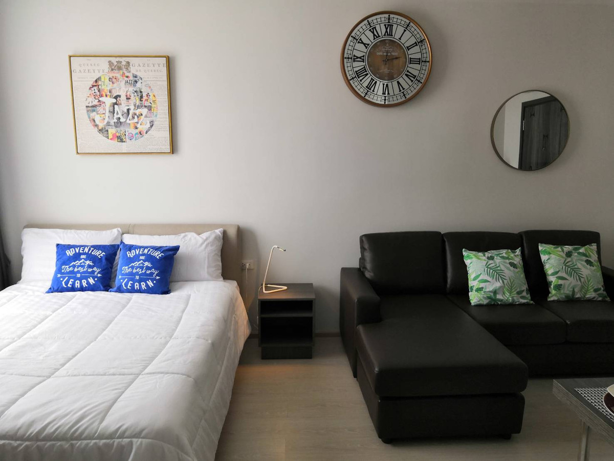 Urgent sale, studio room, beautifully decorated, fully furnished, good price, near BTS Udomsuk. Loading...