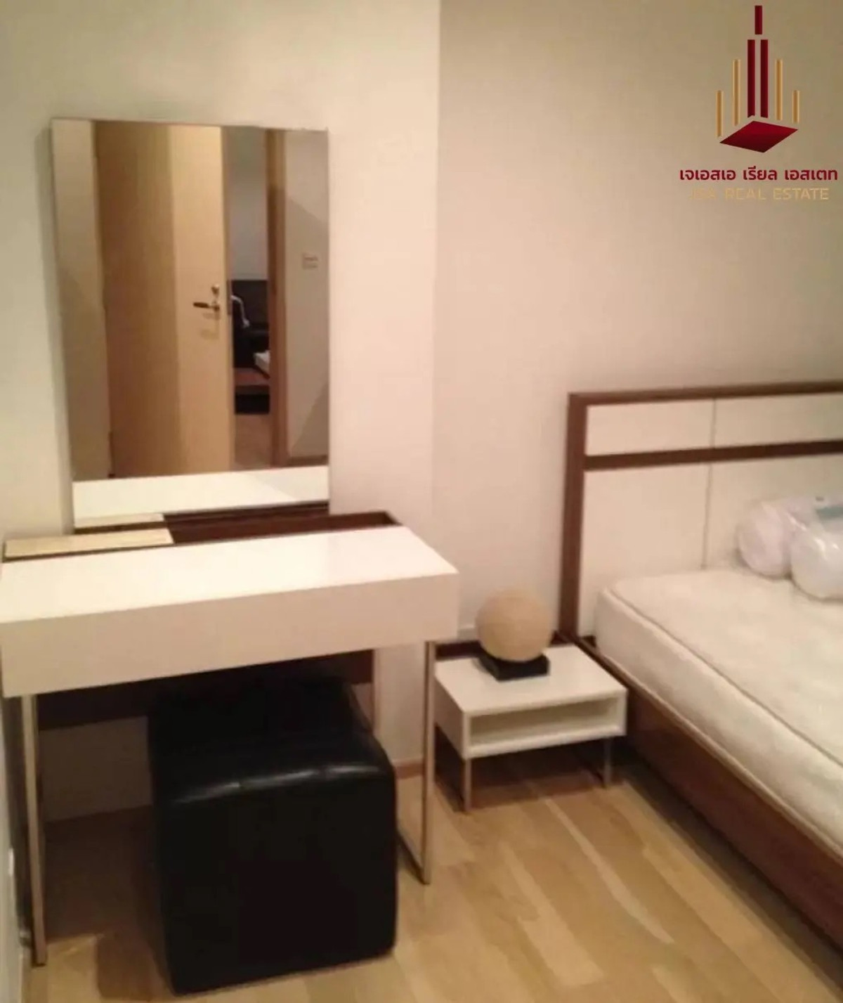 ขายคอนโดสุขุมวิท อโศก ทองหล่อ : ✨ For Sale: Siri at Sukhumvit Condo ✨ 💰 Only 8,150,000 THB