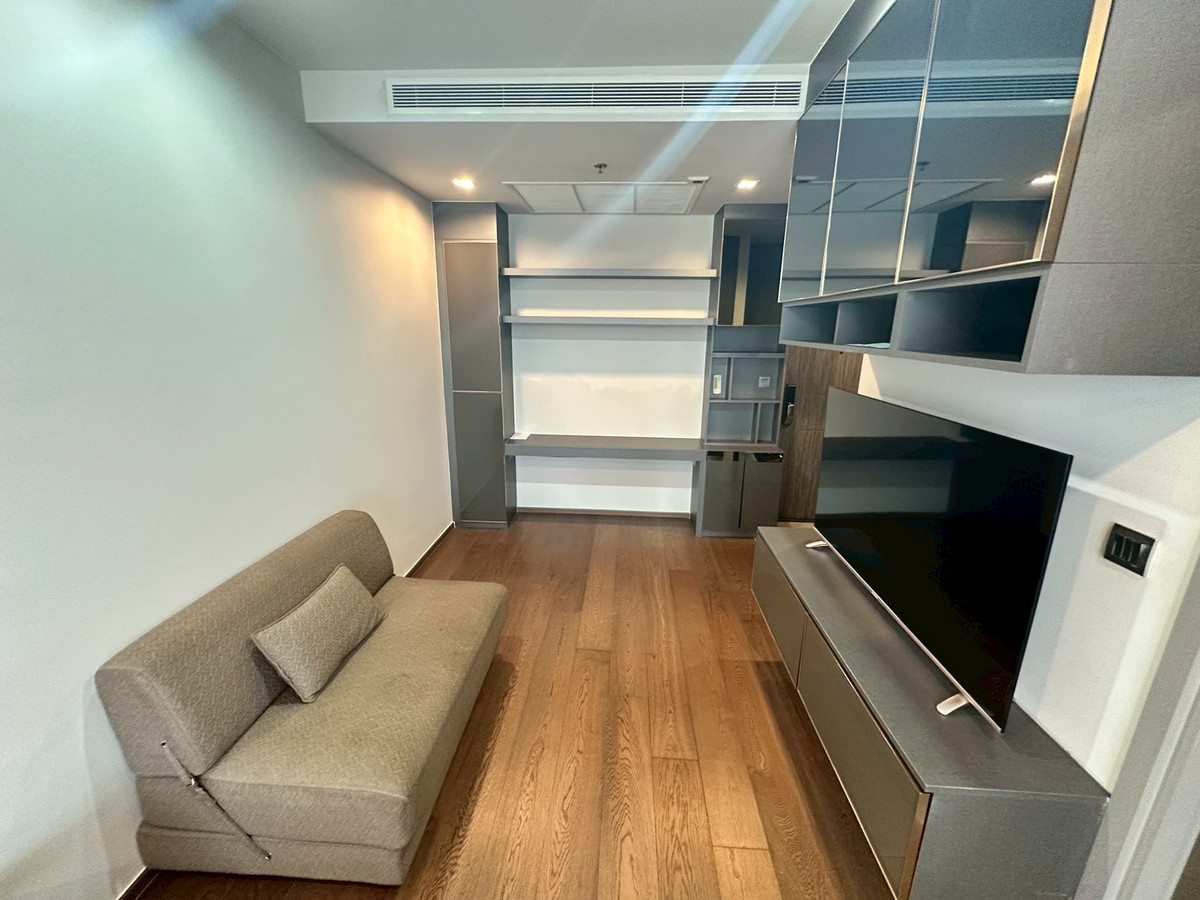 ðĨAvailable for Rent ðĨ  Ideo Q Victory Studio 29.69sqm. Just 25K/Month  only Call Khun Aumi 0658209572 Loading...