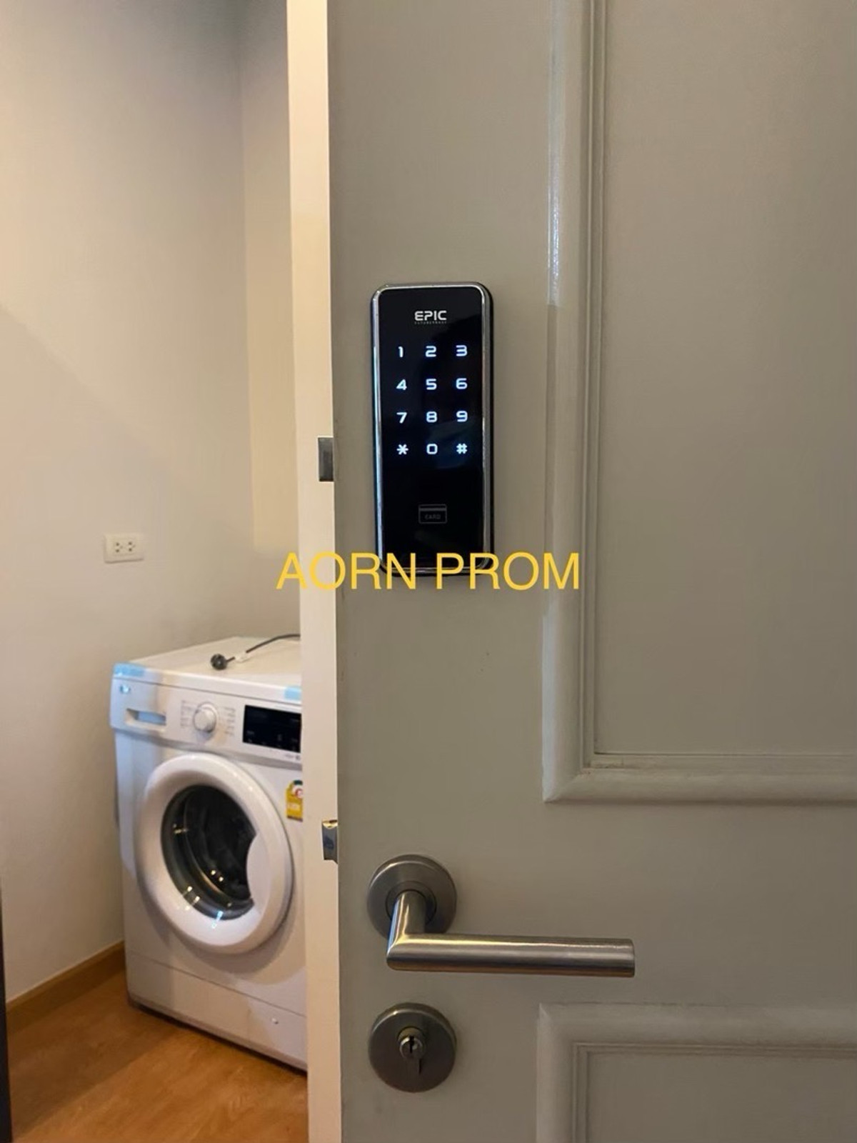 💗Ready to move in 23 December 2025 💗 Very beautiful room, The Parkland Phetkasem (The Parkland Phetkasem), next to Lak Song MRT, across from The Mall Bang Khae, Building A. 🌈Front loading washing machine🌈 2 air conditioners, electric stove, range hood, 55 Loading...
