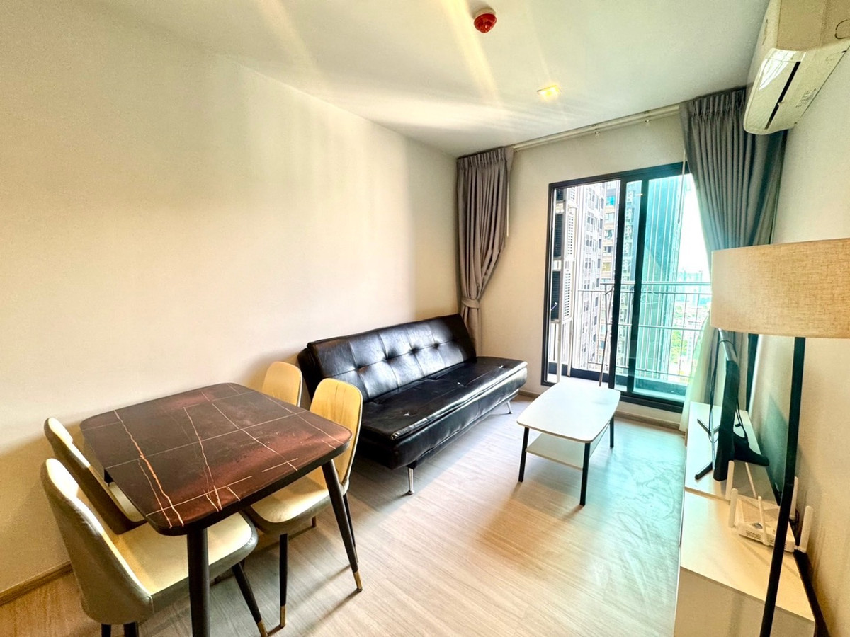 For RentCondoRama9, Petchburi, RCA : 🔥Urgent Rent 🔥2bedroom‼️Life Rama9 Asok