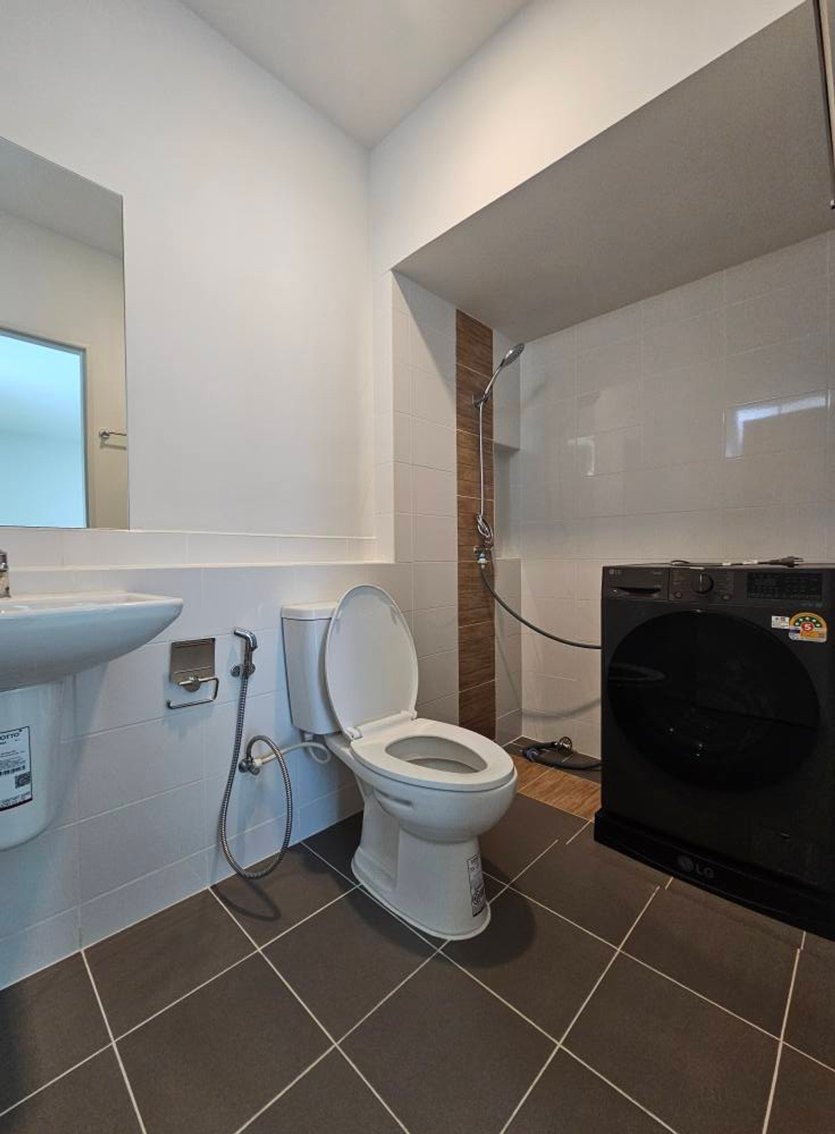 For RentSamut Prakan,Samrong : K-6586 Twin house, best price in the project, near Mega Bangna, Grand Pleno Mega Bangna project.