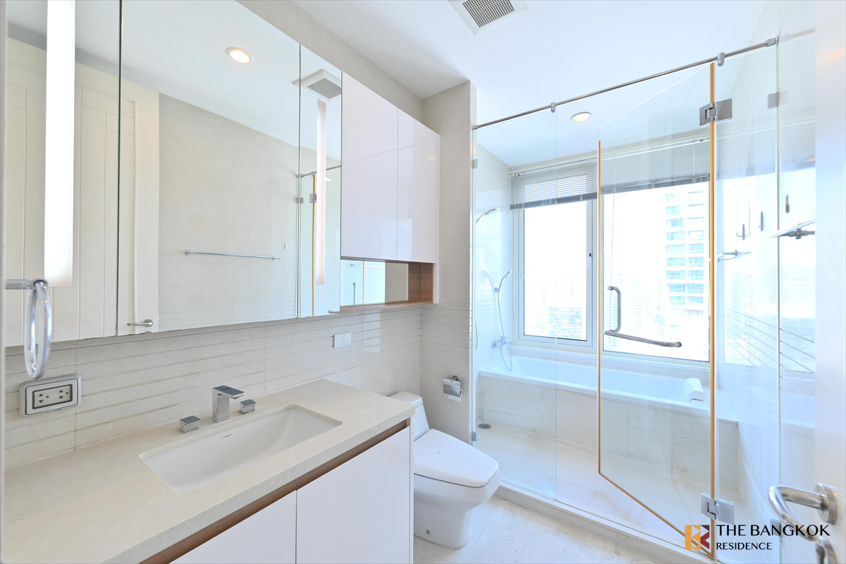 Q langsuan : Available for Rent!! Beautiful View!! Loading...