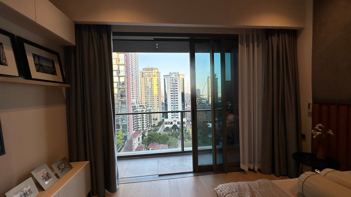 ขายคอนโดสุขุมวิท อโศก ทองหล่อ : 🔥ขายด่วน🔥เดอะ สแตรนด์ ทองหล่อ ห้องสวย ตกแต่งหรู เฟอร์นิเจอร์ครบพร้อมเข้าอยู่ ใกล้ BTS ทองหล่อ