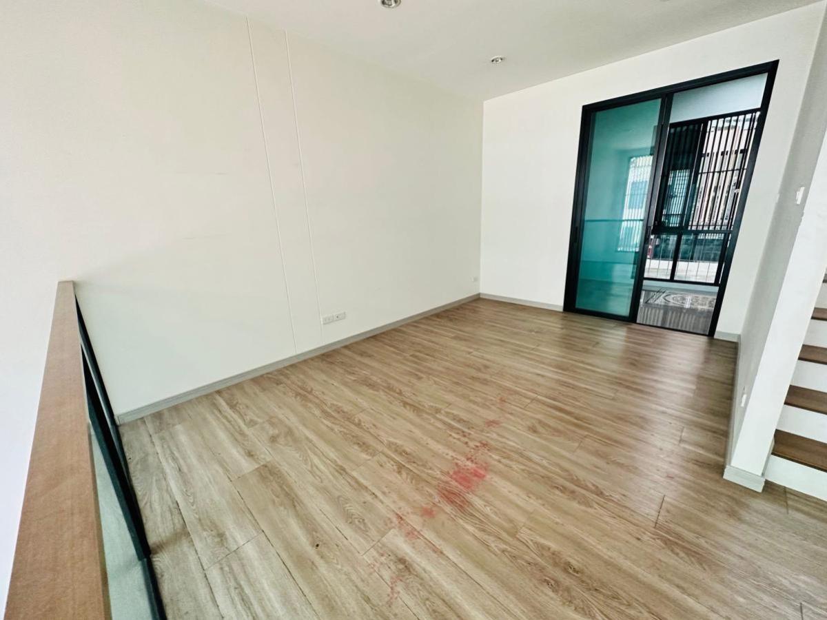 ขายทาวน์โฮมพระราม 2 บางขุนเทียน : ขายทาวน์เฮ้าส์/ทาวน์โฮม  อนินทาวน์ เทียนทะเล 7 แสมดำ เขต บางขุนเทียน กรุงเทพ CX-135308