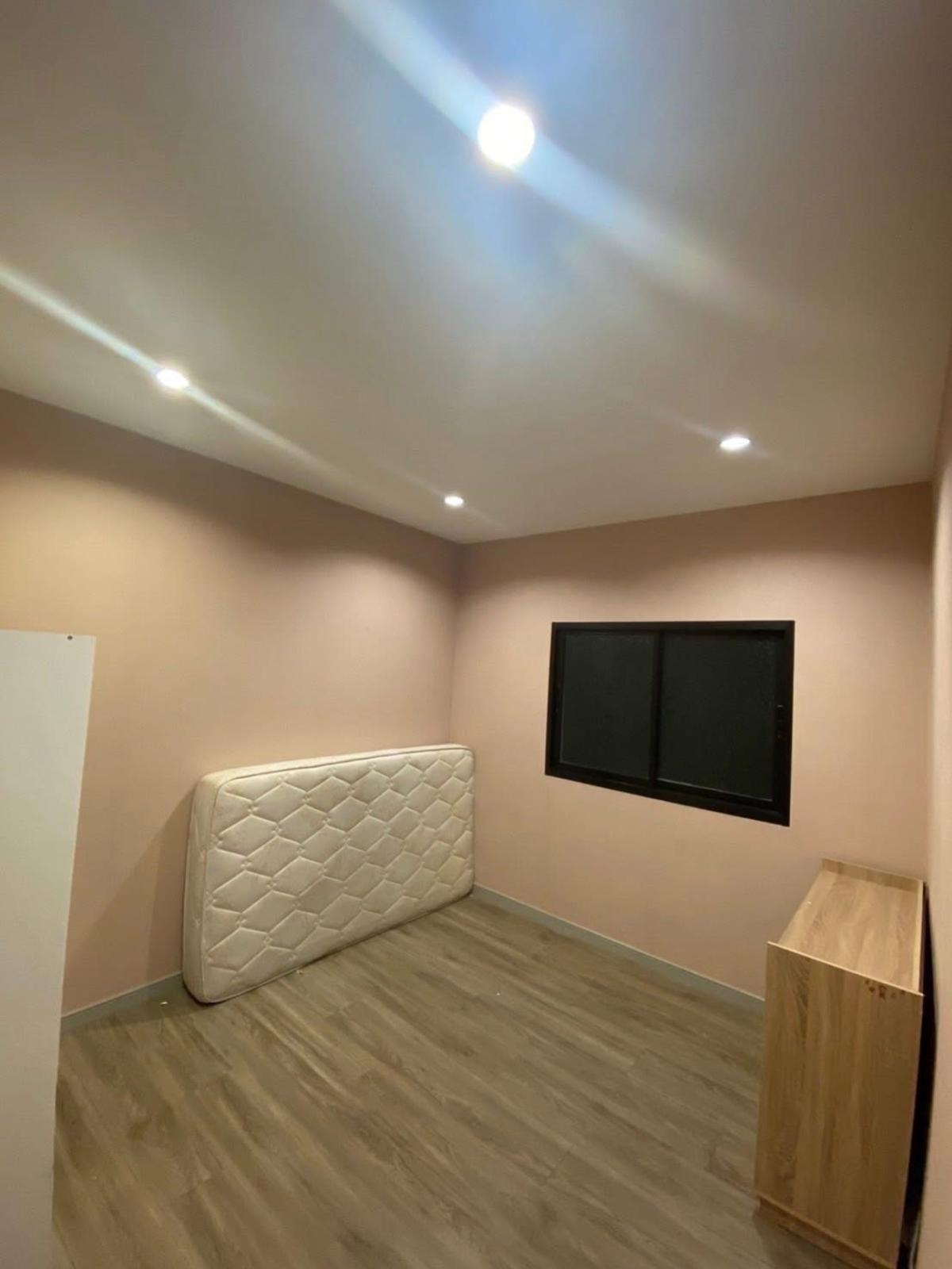 ขายทาวน์โฮมพระราม 2 บางขุนเทียน : ขายทาวน์เฮ้าส์/ทาวน์โฮม  อนินทาวน์ เทียนทะเล 7 แสมดำ เขต บางขุนเทียน กรุงเทพ CX-135308