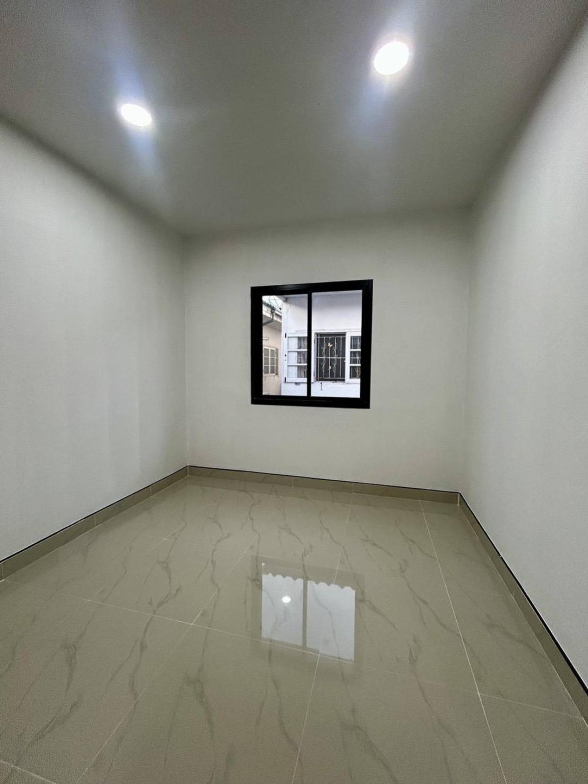 ขายทาวน์โฮมนนทบุรี บางใหญ่ บางบัวทอง : ขายทาวน์เฮ้าส์/ทาวน์โฮม  บ้านมนวดี บางคูรัด บางบัวทอง นนทบุรี CX-135303