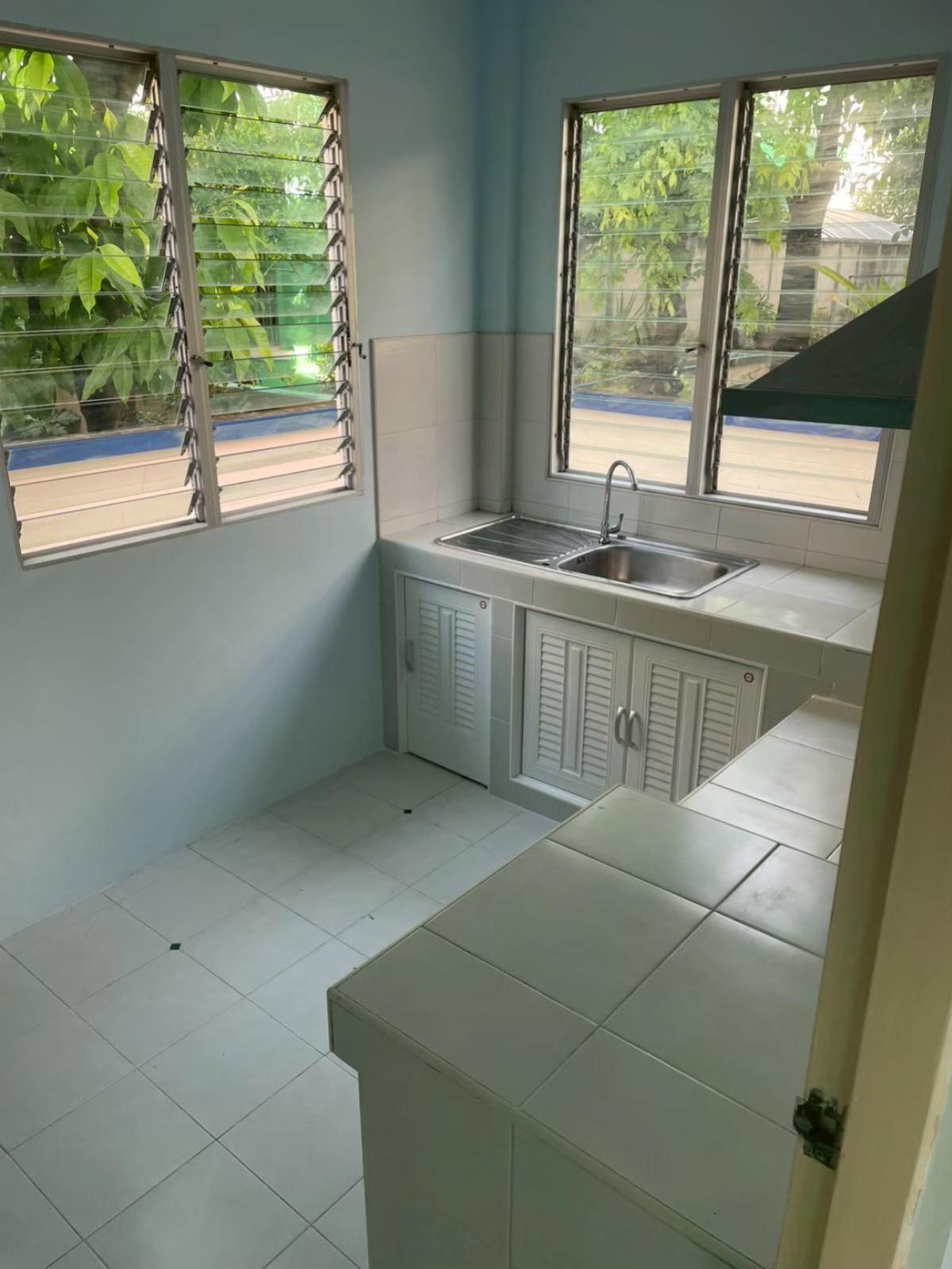 For SaleHouseSamut Prakan,Samrong : For Sale House , Chollada Suvarnabhumi , Sisa Chorakhe Noi , Bang Sao Thong , Samut Prakarn , CX-135341