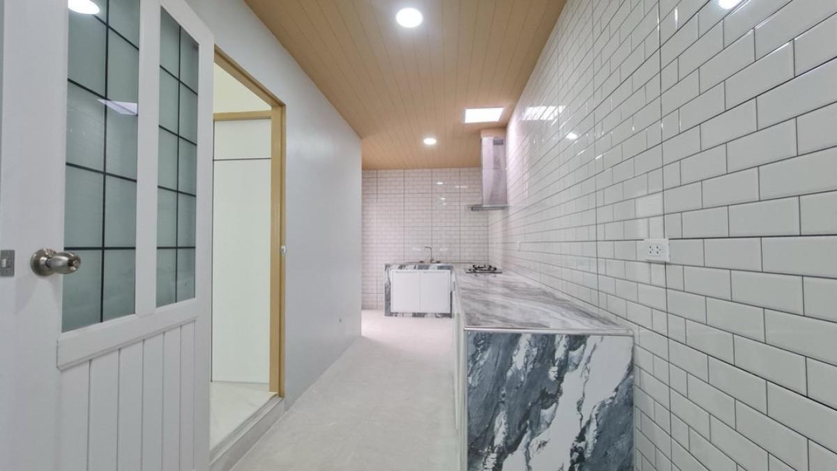 For SaleHouseNawamin, Ramindra : For Sale House , Baan Burirom Ramintra-Safari , Sam Wa Tawan Tok , Khlong Sam Wa , Bangkok , CX-135189